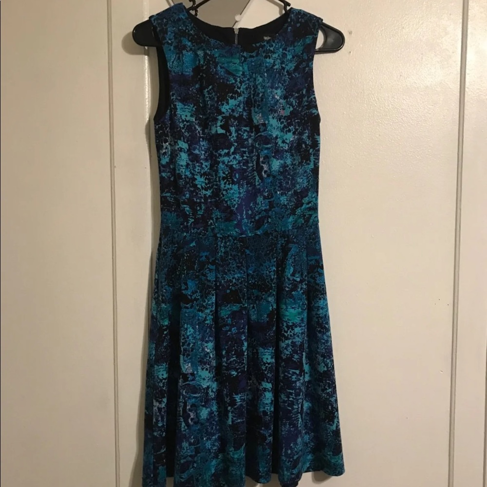 Blue and black color scheme dress